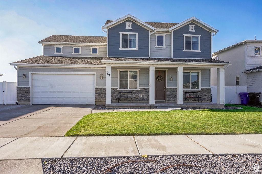 Photo of 1651 W WHITE PINE DR, Syracuse, UT 84075 (MLS # 2113461)