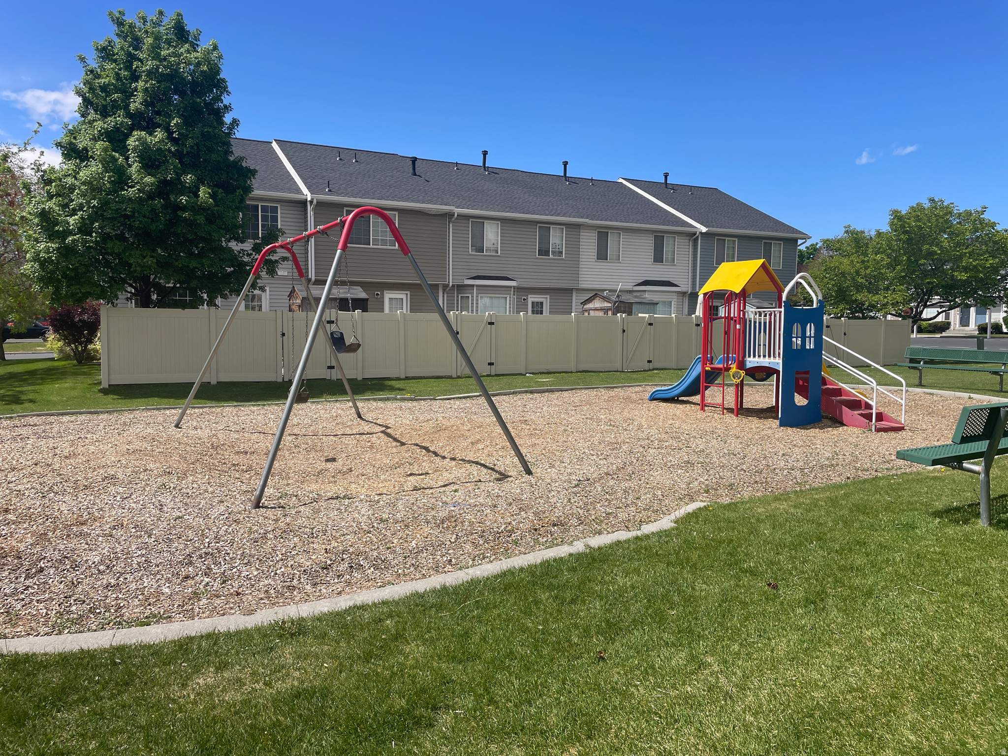 PARK RIDGE - Residential Income