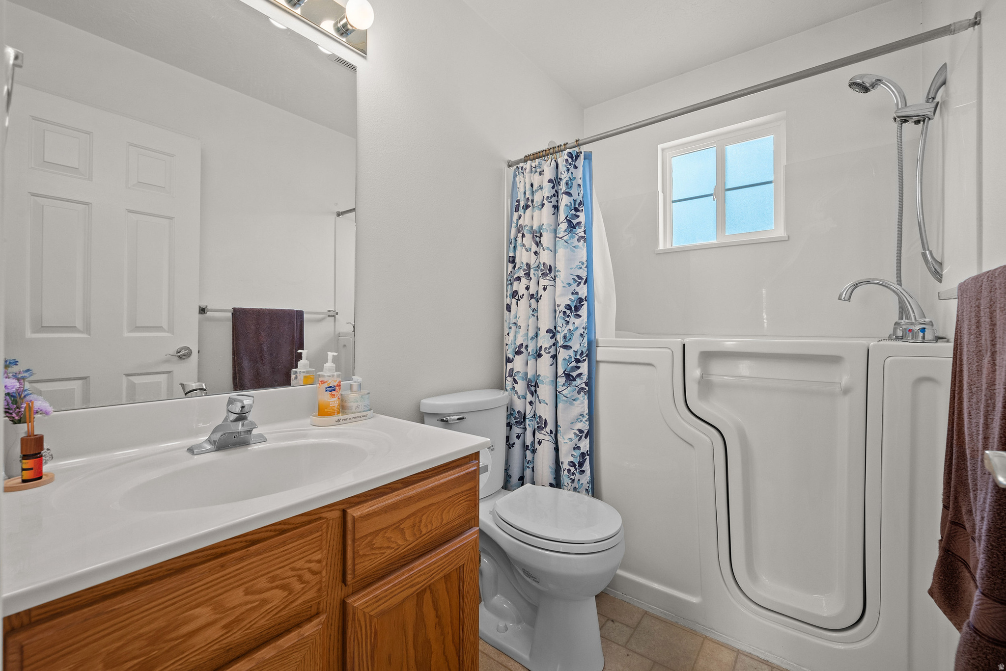 PARK RIDGE - Residential Income