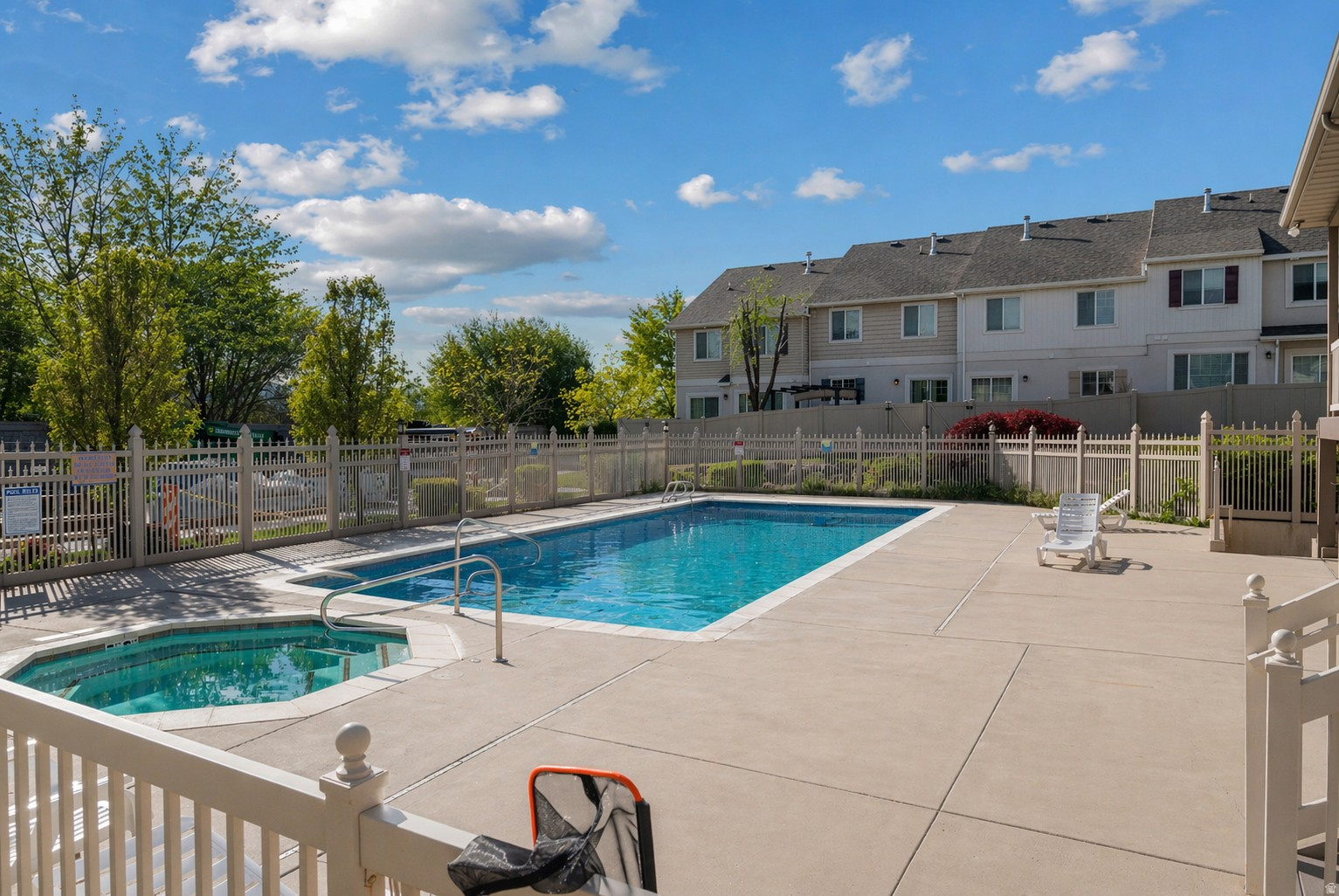 PARK RIDGE - Residential Income