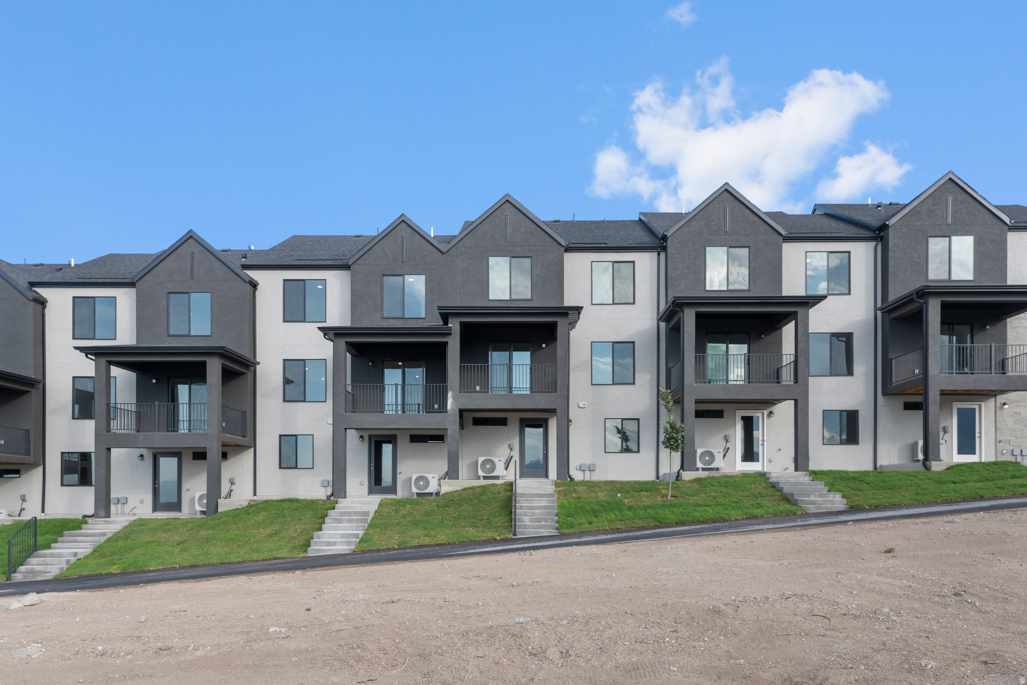 INVERNESS BY D.R. HORTON - Residential