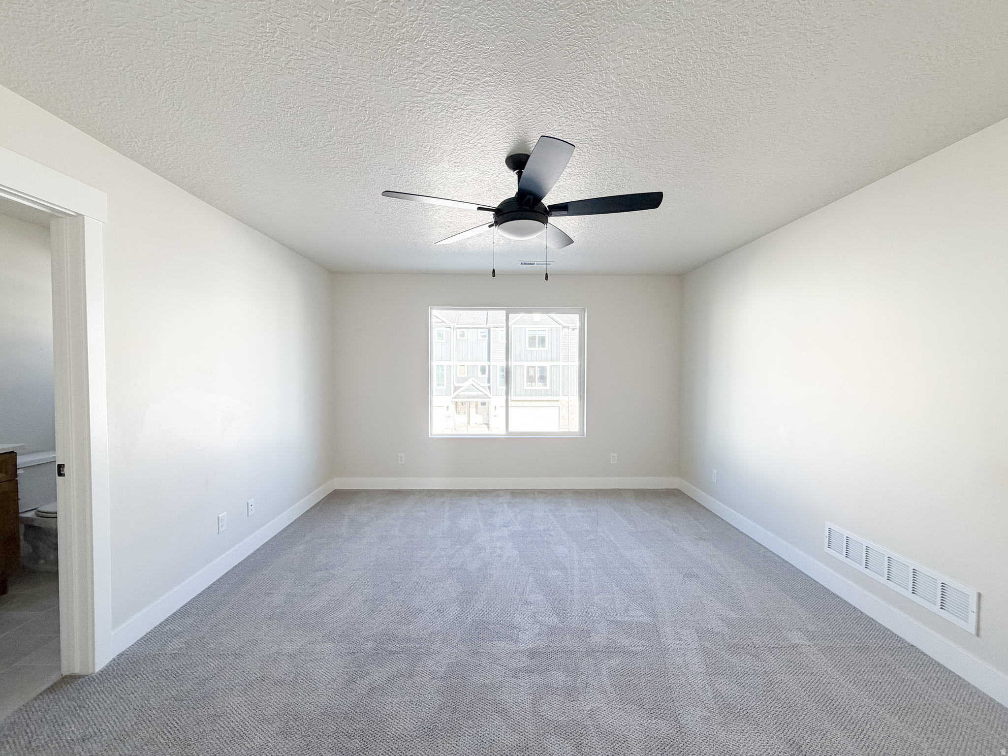 RIDGEVIEW TOWNHOMES - Residential