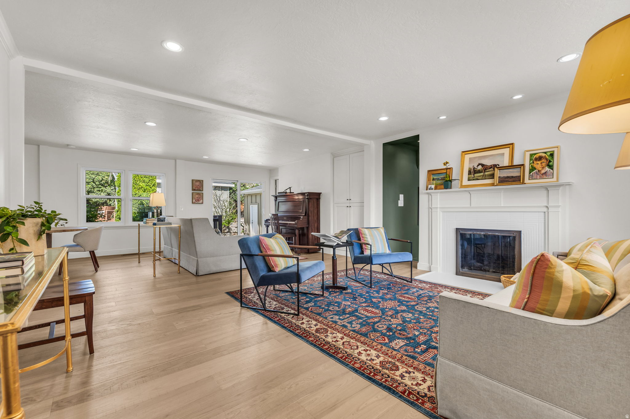 LINCOLN GARDENS - Residential