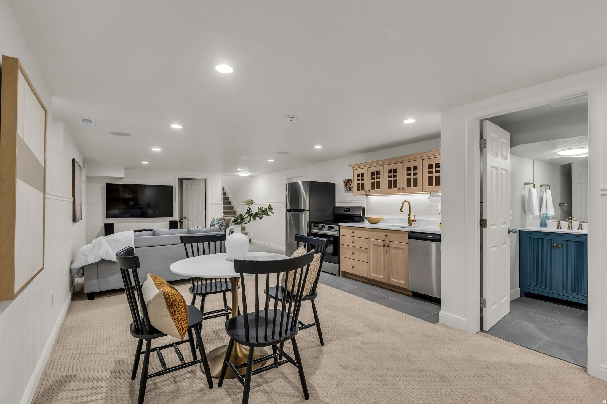 LINCOLN GARDENS - Residential