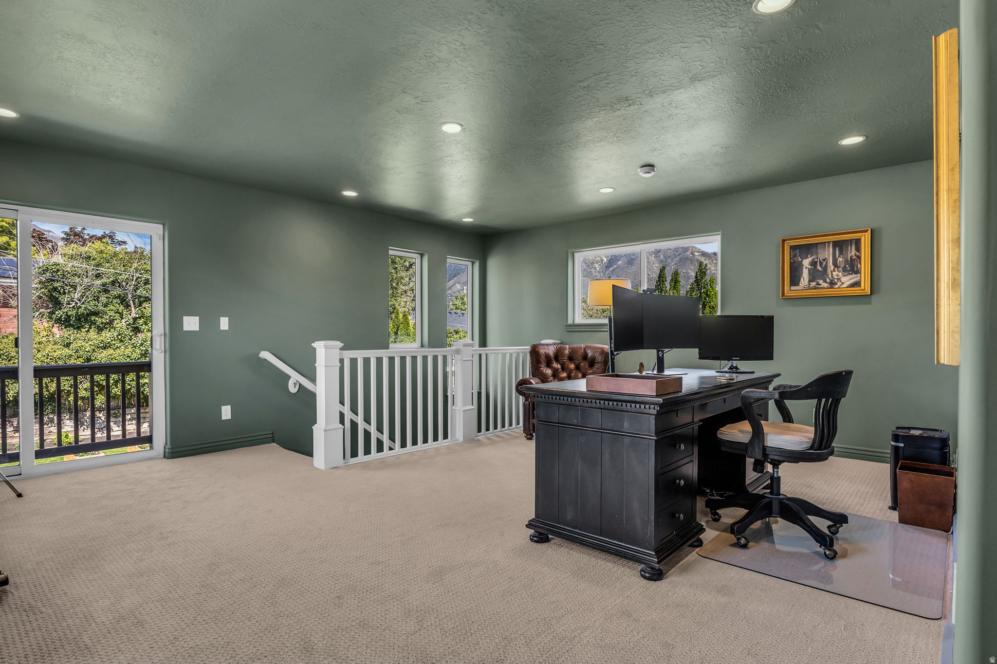 LINCOLN GARDENS - Residential