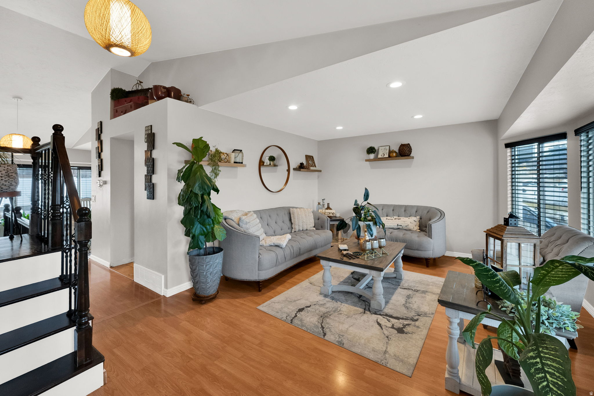 WILLOW BAY - Residential