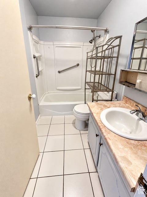 Tiny photo for 2389 S KEYS ST W, West Valley City, UT 84119 (MLS # 2187302)