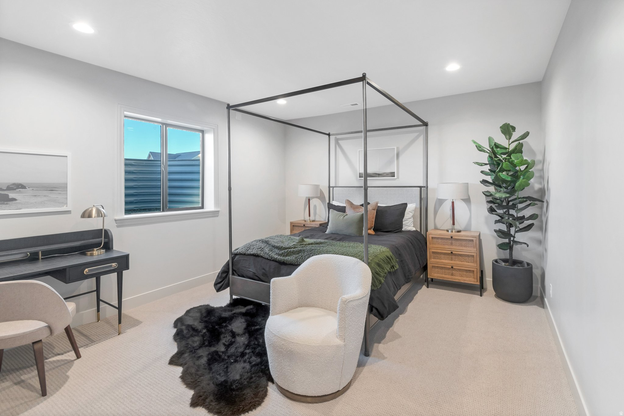 BEACON POINTE - Residential