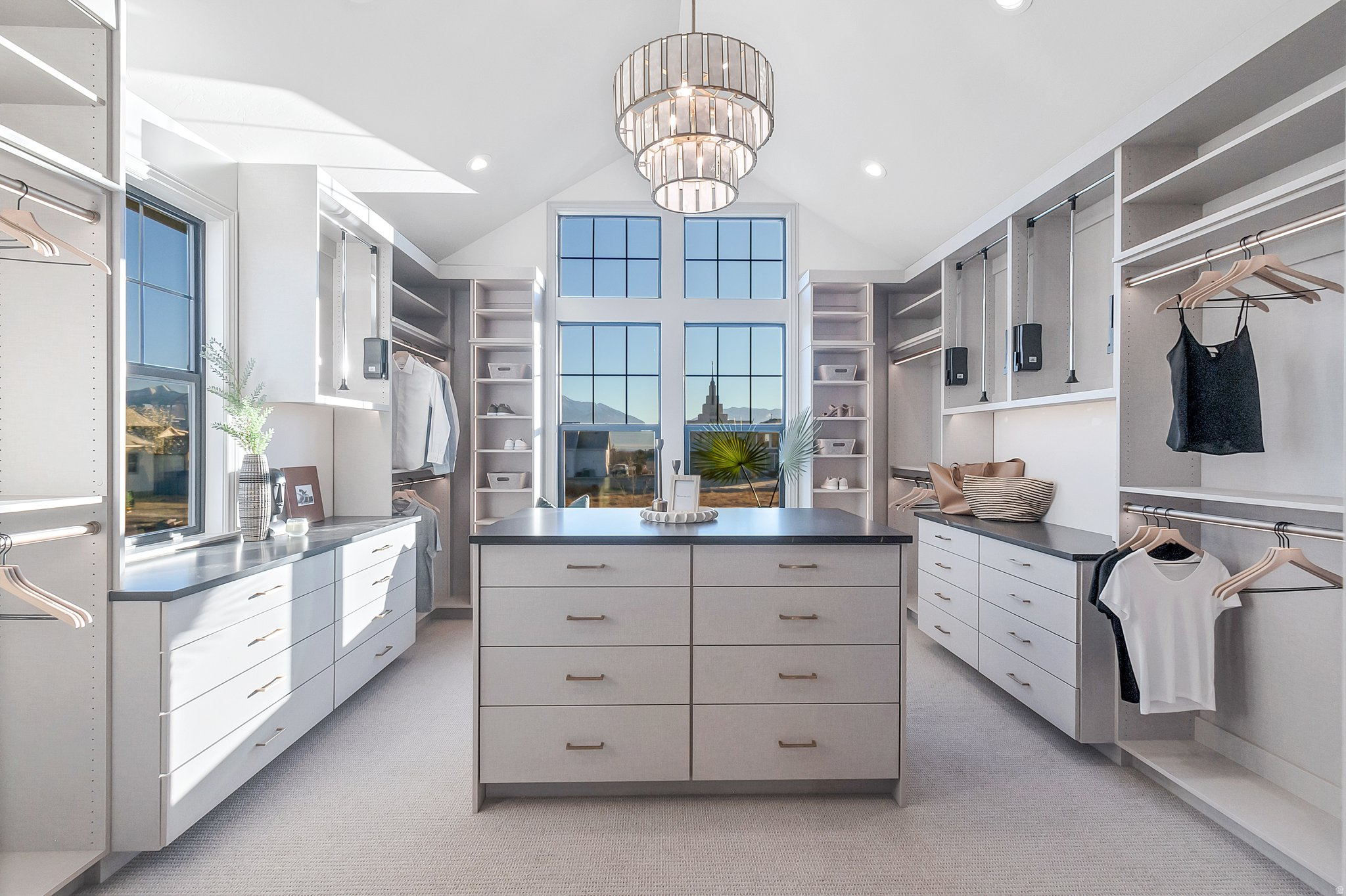 BEACON POINTE - Residential