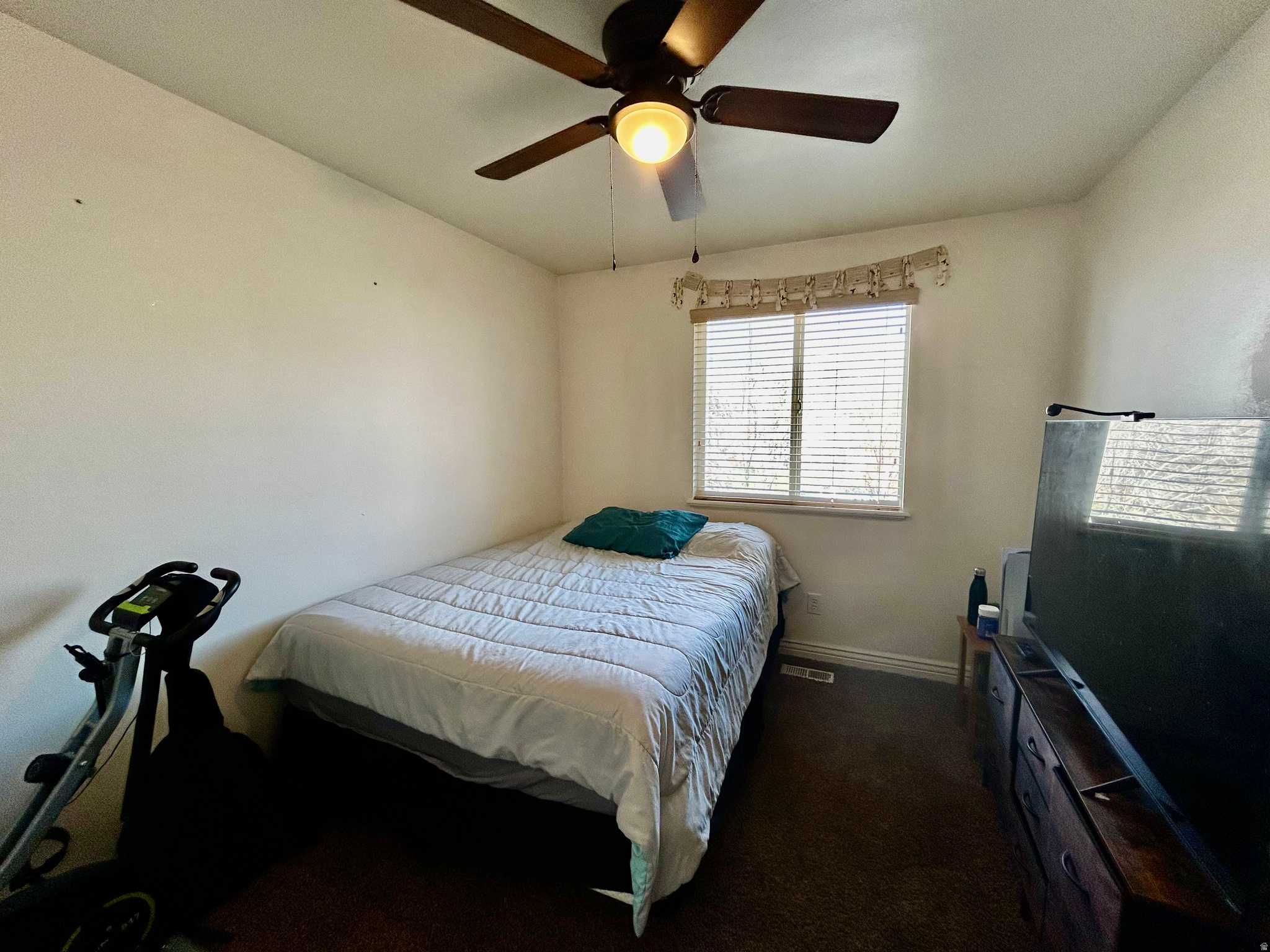 VICTORIAN ESTATES - Residential