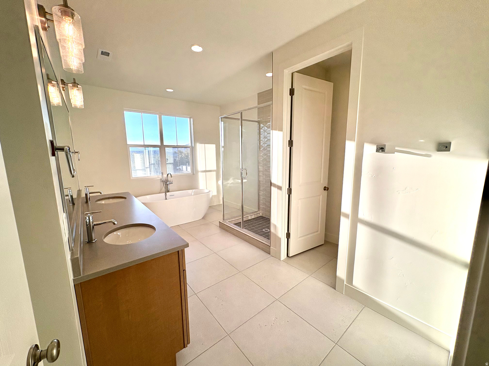 TEN700 - Residential