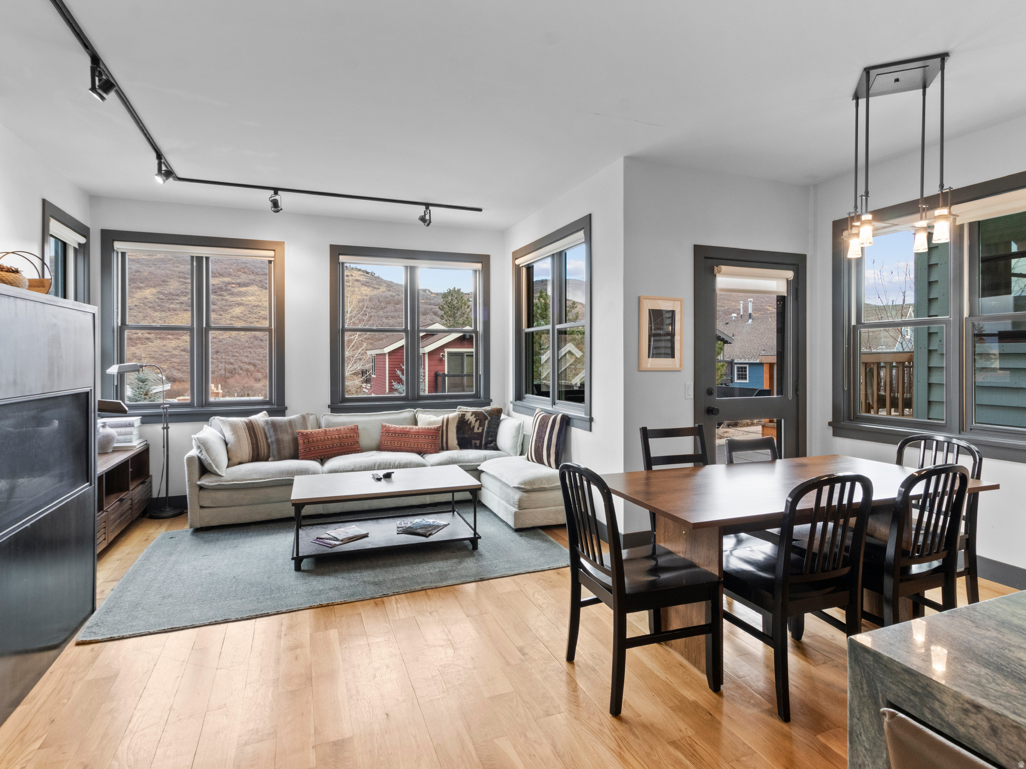 MASKE LOT LINE ADJUSTMENT SUB - Residential