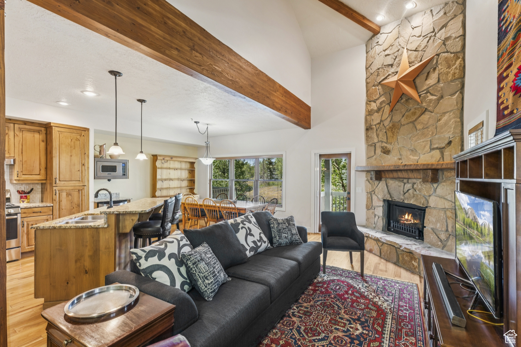 CANYON CROSSING CONDO - Residential