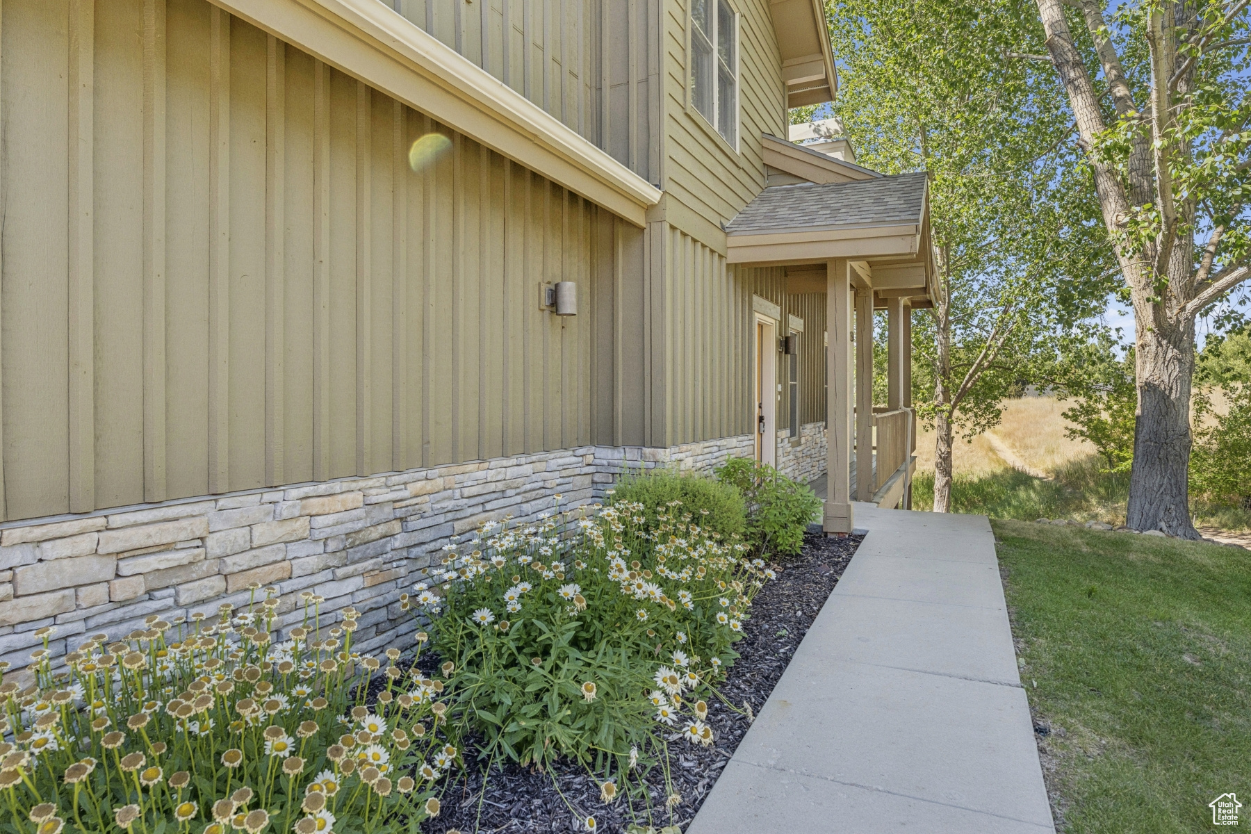 CANYON CROSSING CONDO - Residential