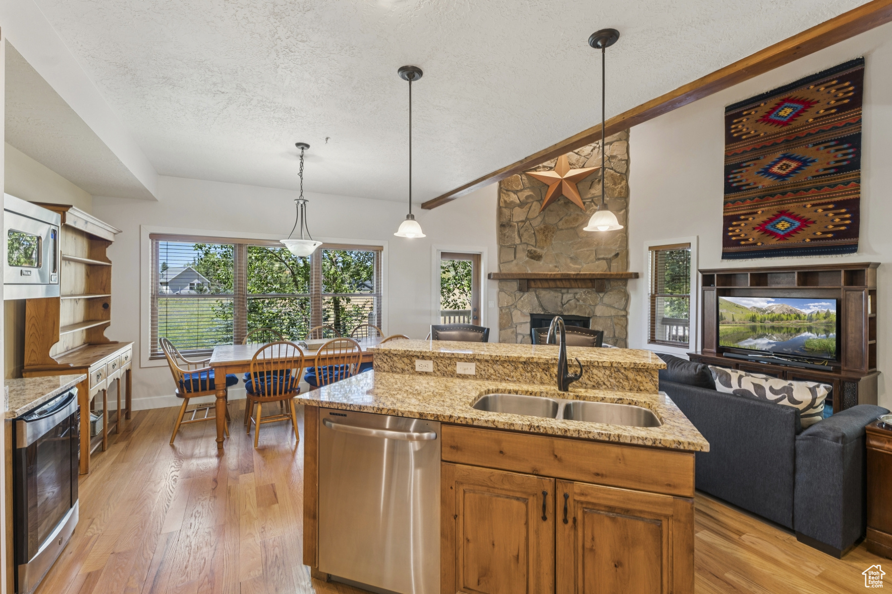 CANYON CROSSING CONDO - Residential