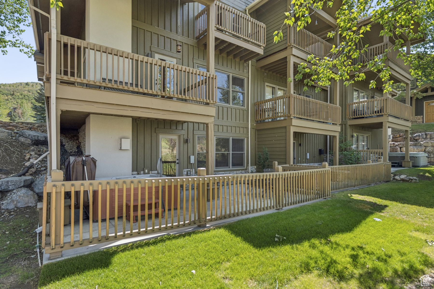CANYON CROSSING CONDO - Residential