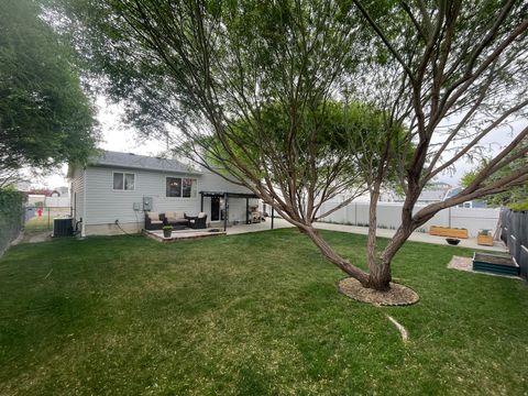 Tiny photo for 3254 W 5860 S, Taylorsville, UT 84129 (MLS # 2150686)