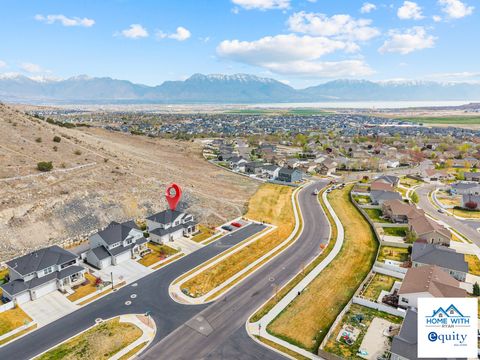 Tiny photo for 7282 N GOLDEN SUMMIT DR #413, Eagle Mountain, UT 84005 (MLS # 2147720)