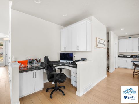 Tiny photo for 7282 N GOLDEN SUMMIT DR #413, Eagle Mountain, UT 84005 (MLS # 2147720)