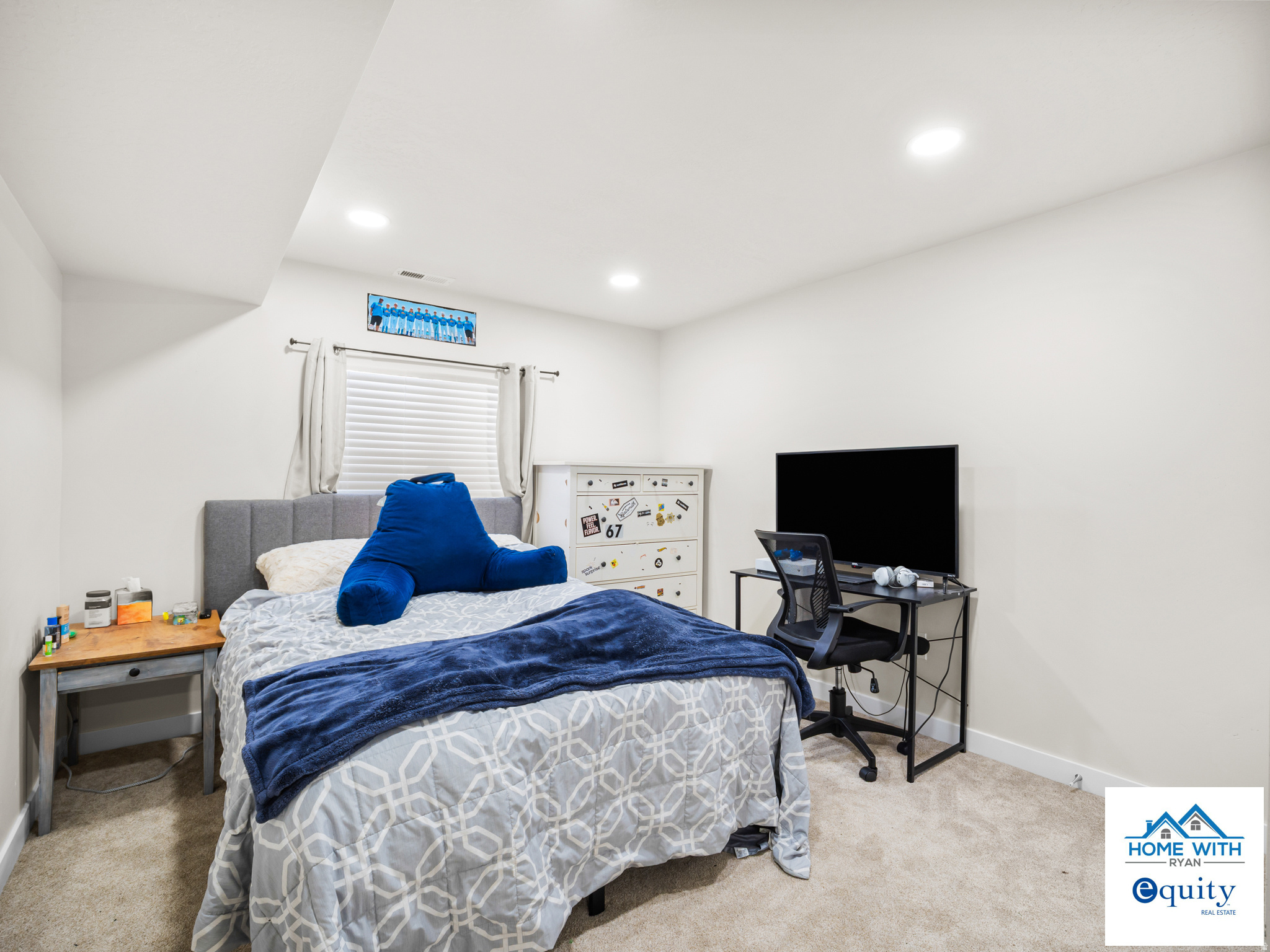 SKYLINE RIDGE - Residential