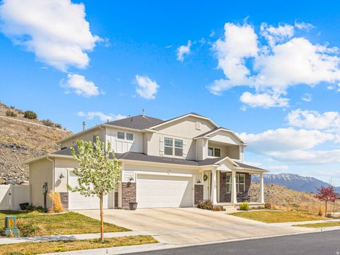 Tiny photo for 7282 N GOLDEN SUMMIT DR #413, Eagle Mountain, UT 84005 (MLS # 2147720)