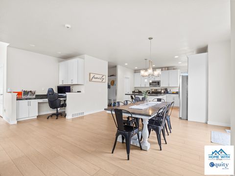 Tiny photo for 7282 N GOLDEN SUMMIT DR #413, Eagle Mountain, UT 84005 (MLS # 2147720)