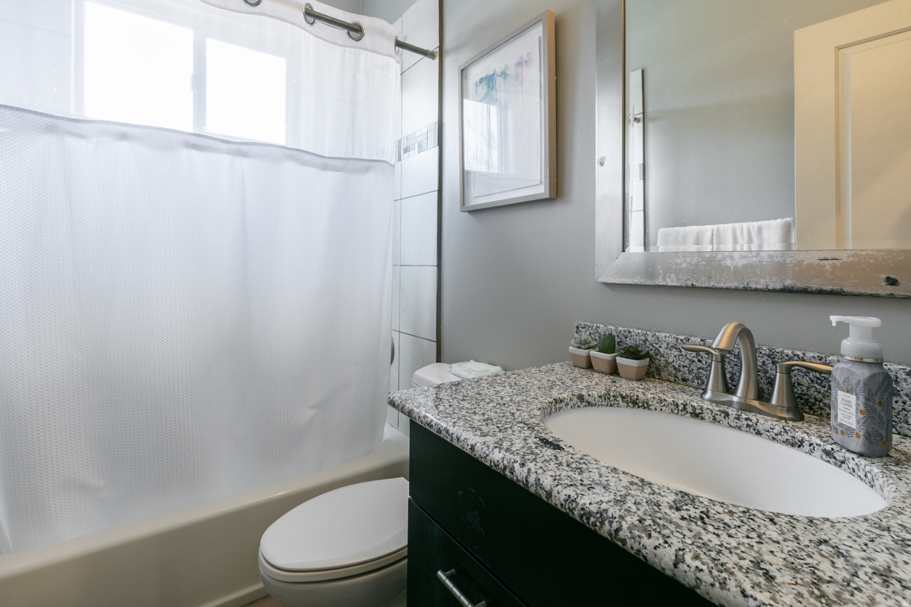 STAUFFER LANE - Residential