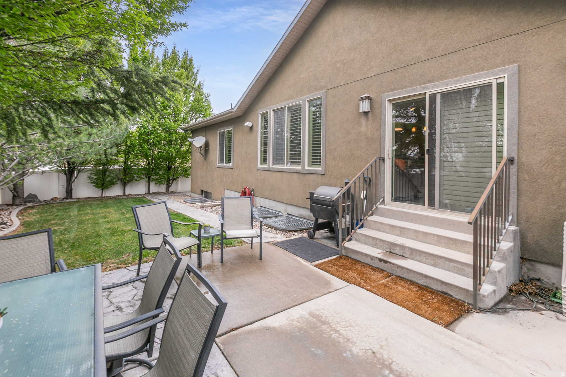 STAUFFER LANE - Residential