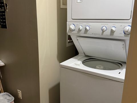 Tiny photo for 51 W STAUFFER LN S, Murray, UT 84107 (MLS # 2146097)