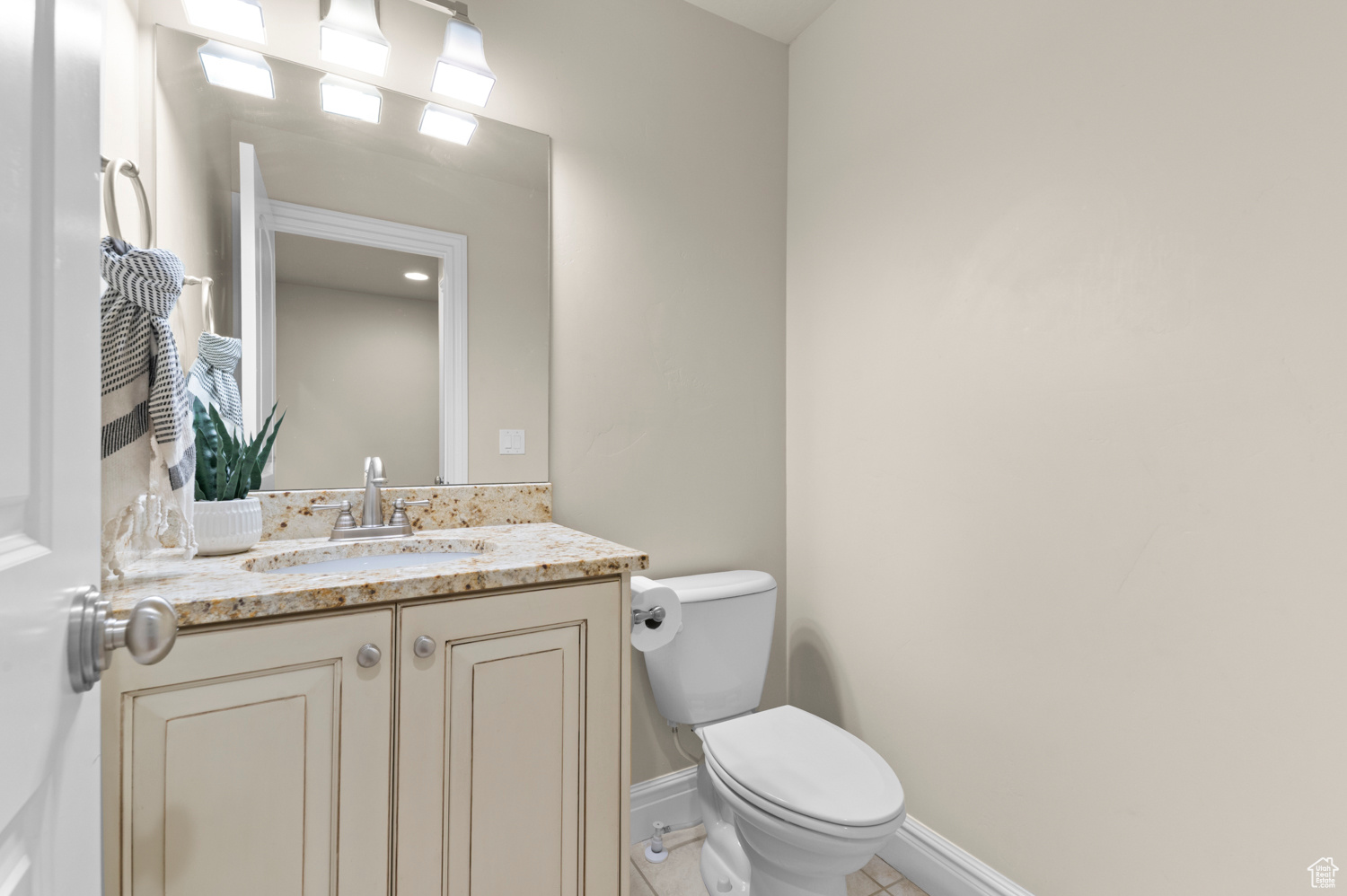HOLLADAY GLEN - Residential