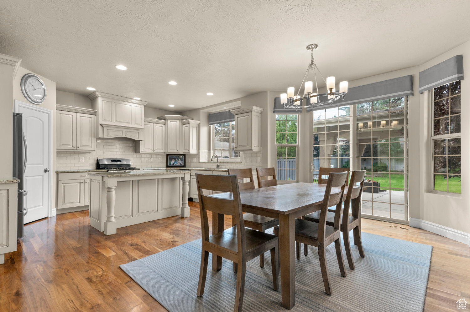 HOLLADAY GLEN - Residential