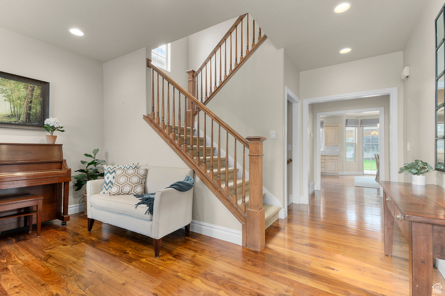 HOLLADAY GLEN - Residential