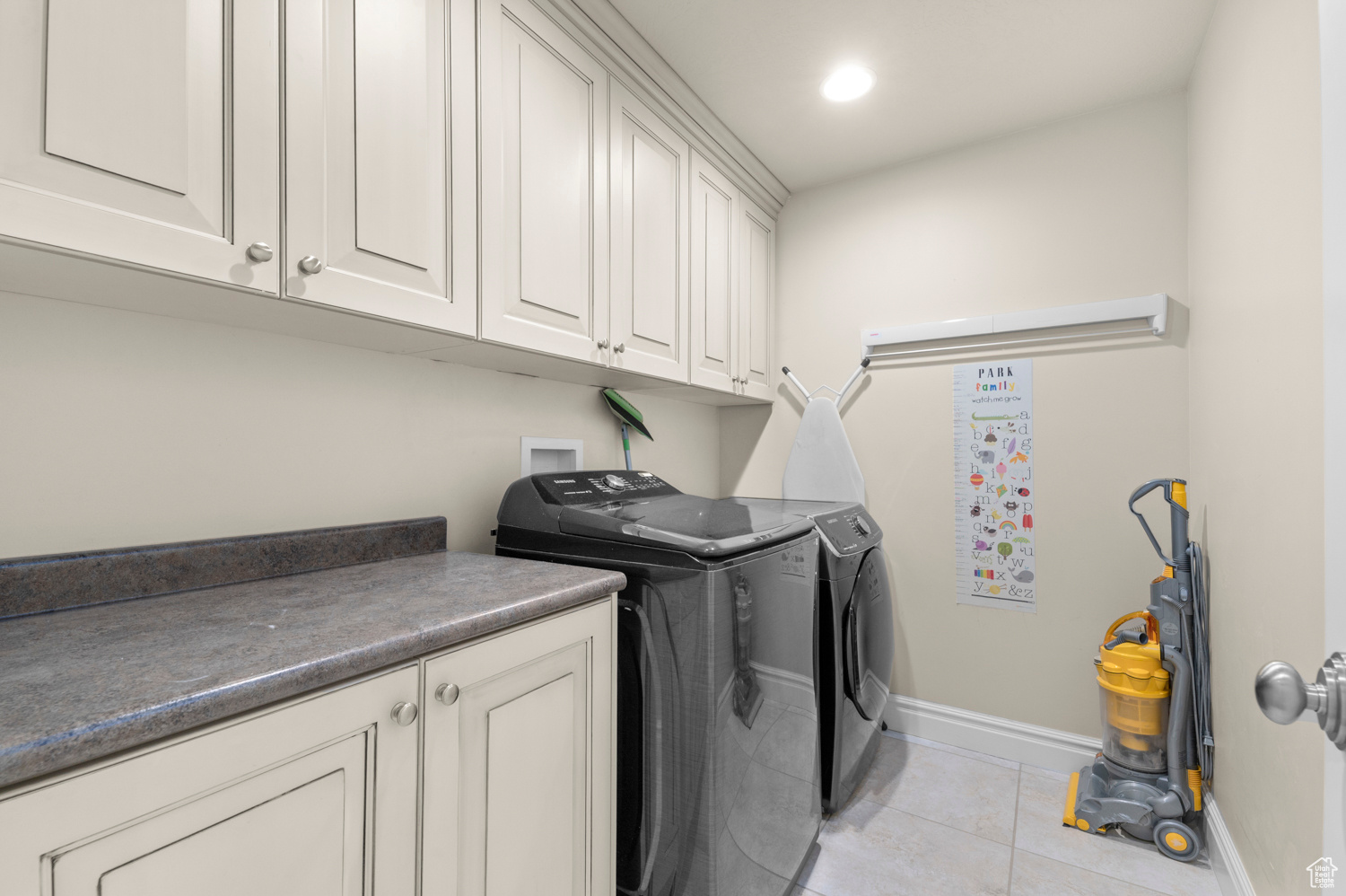 HOLLADAY GLEN - Residential