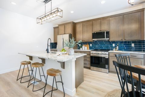 Tiny photo for 78 E BROXBURN WAY, Tooele, UT 84074 (MLS # 2151578)