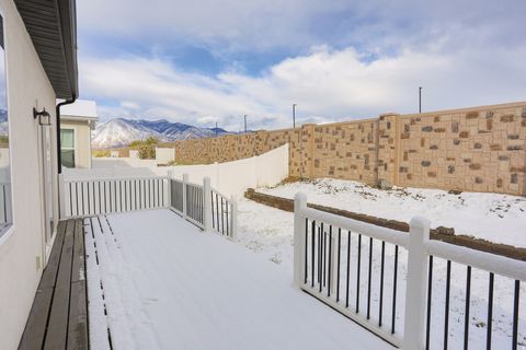 Tiny photo for 78 E BROXBURN WAY, Tooele, UT 84074 (MLS # 2151578)