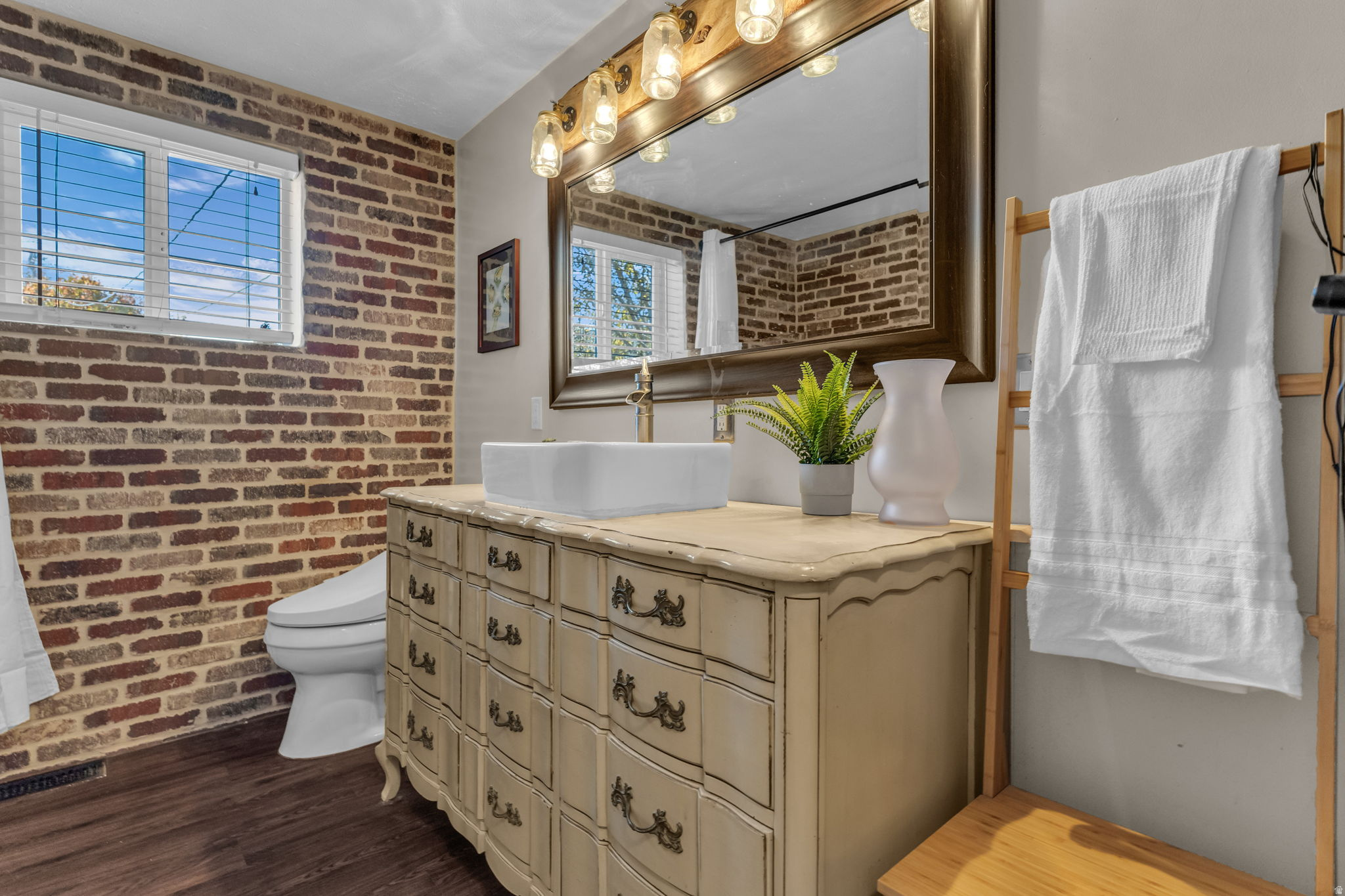 JORDAN VIEW ESTATES - Residential