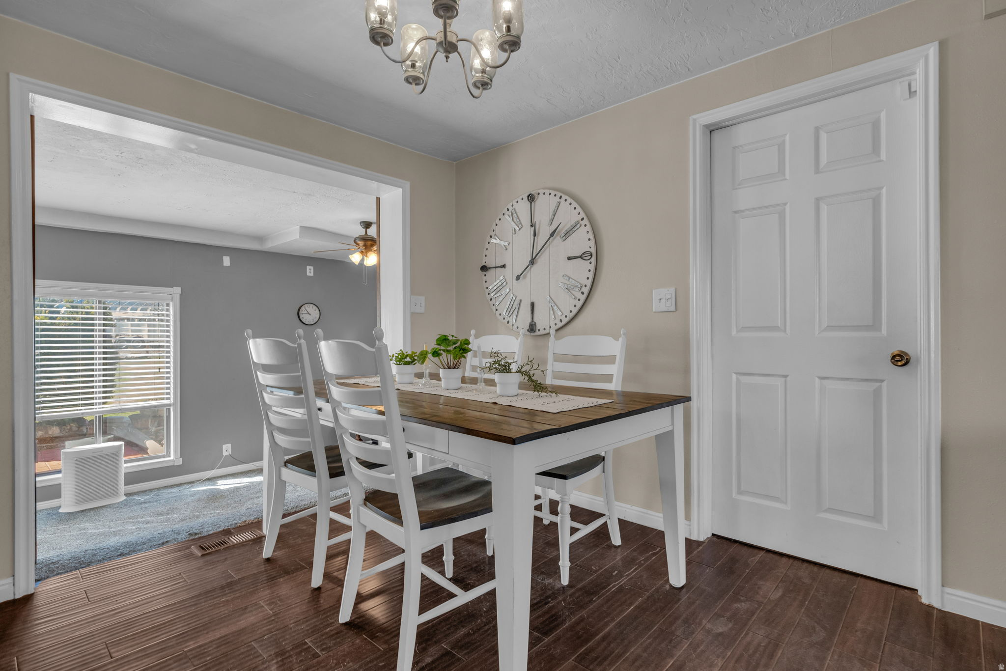 JORDAN VIEW ESTATES - Residential