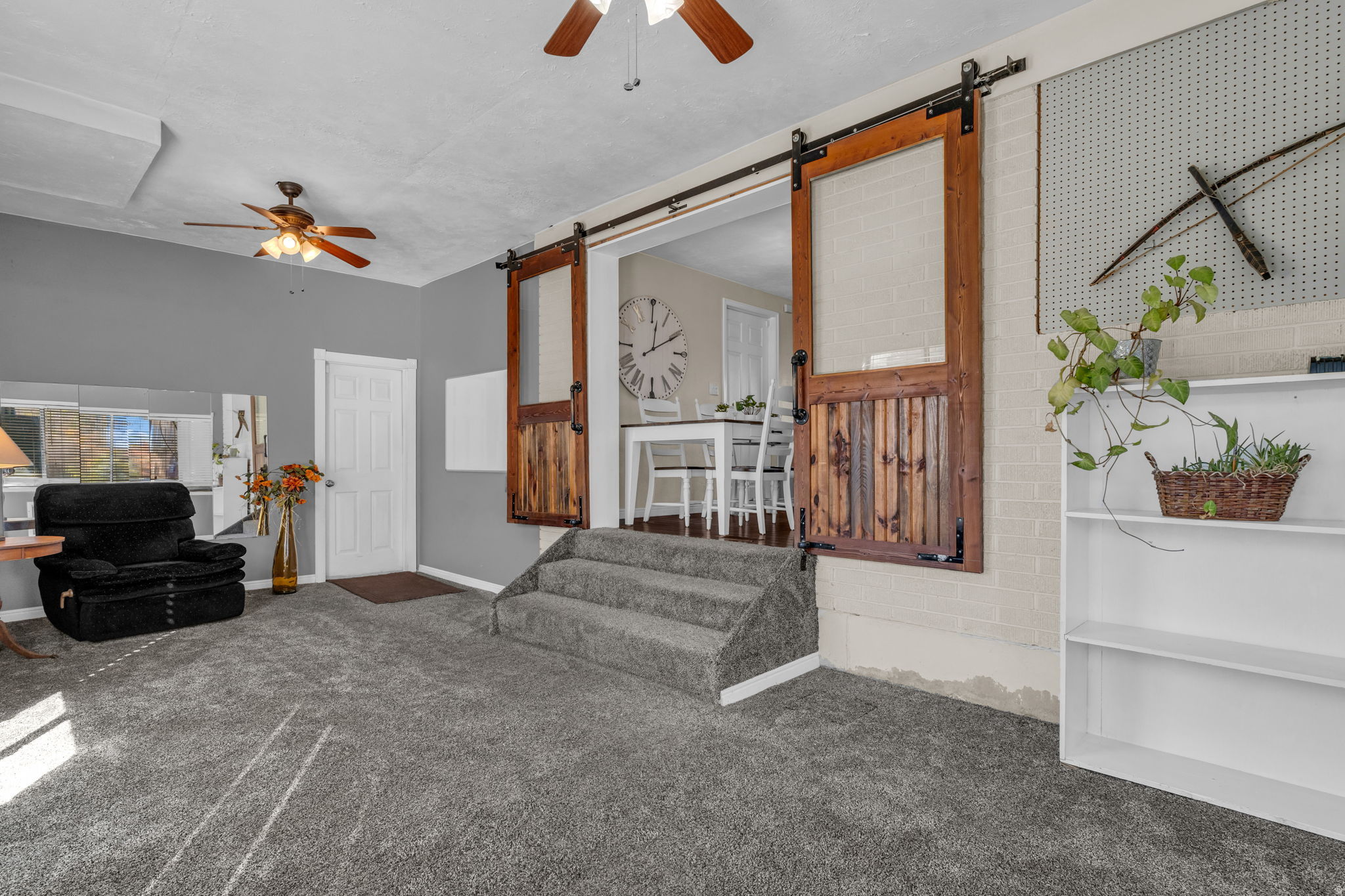 JORDAN VIEW ESTATES - Residential