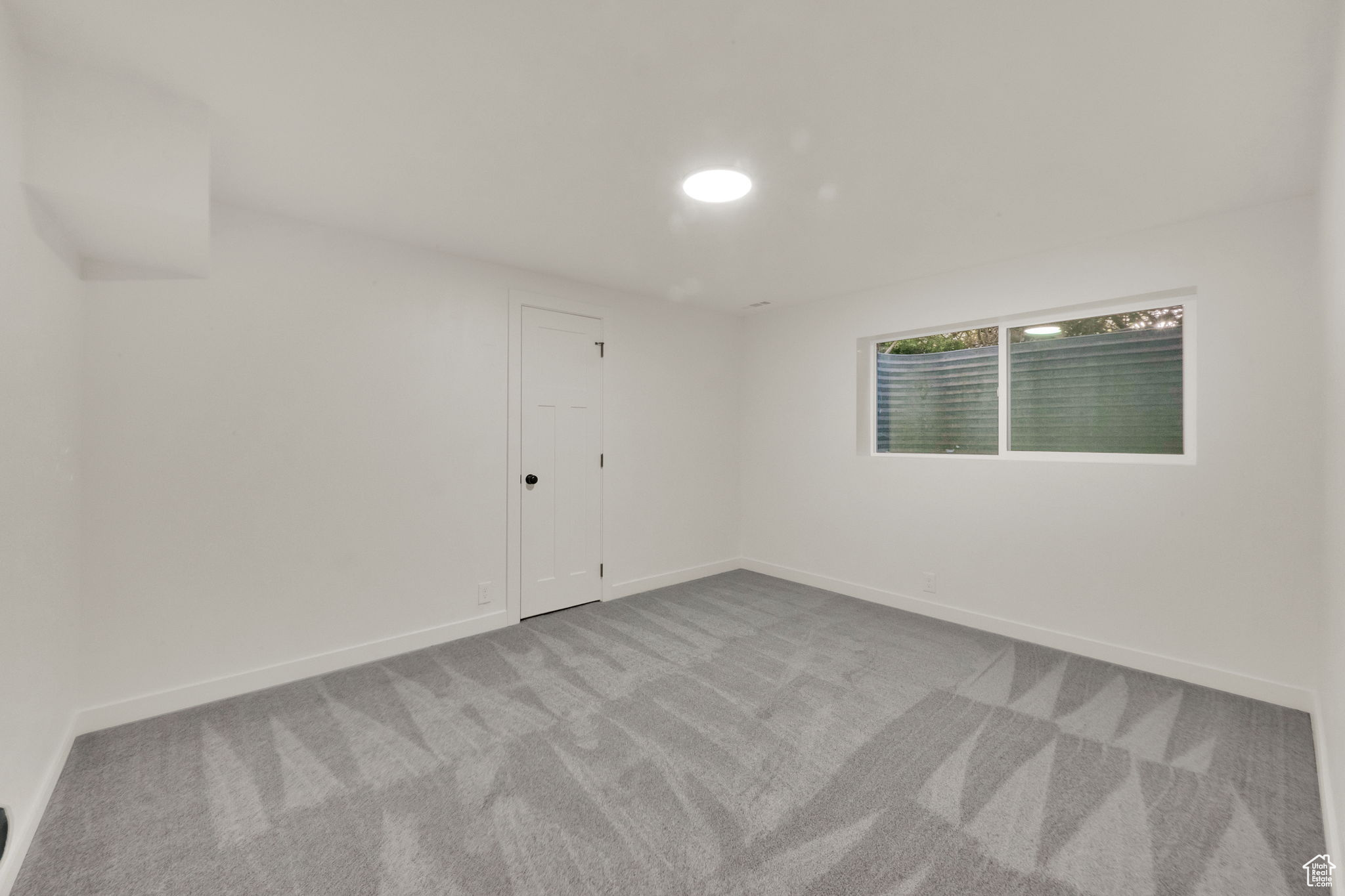 KINGS ROW SU - Residential