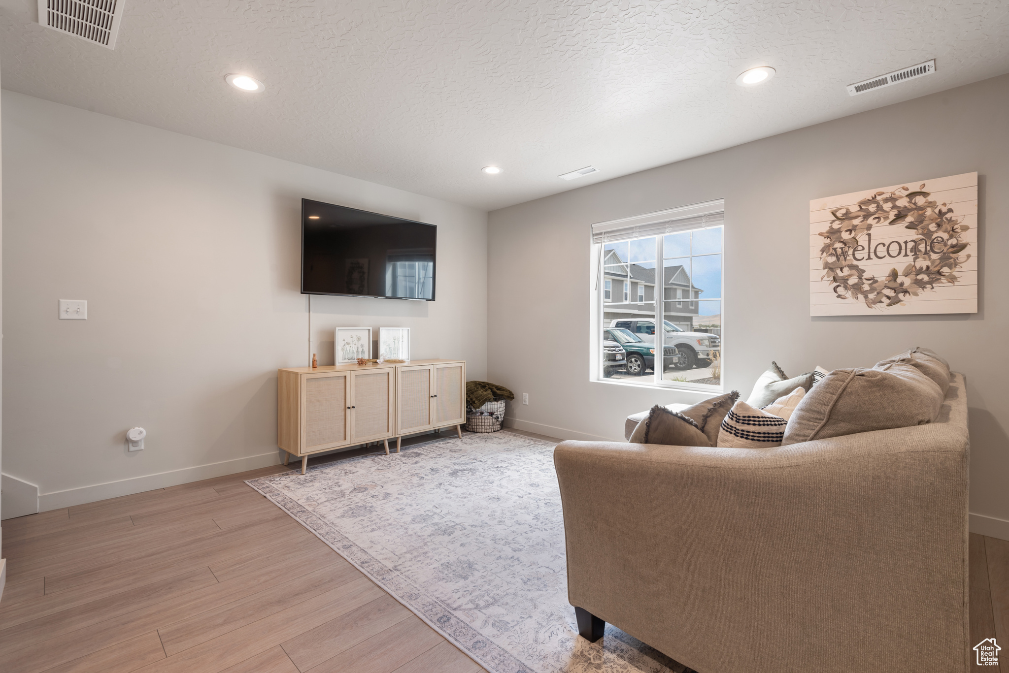 VILLAGES AT ARROWHEAD PARK - Residential