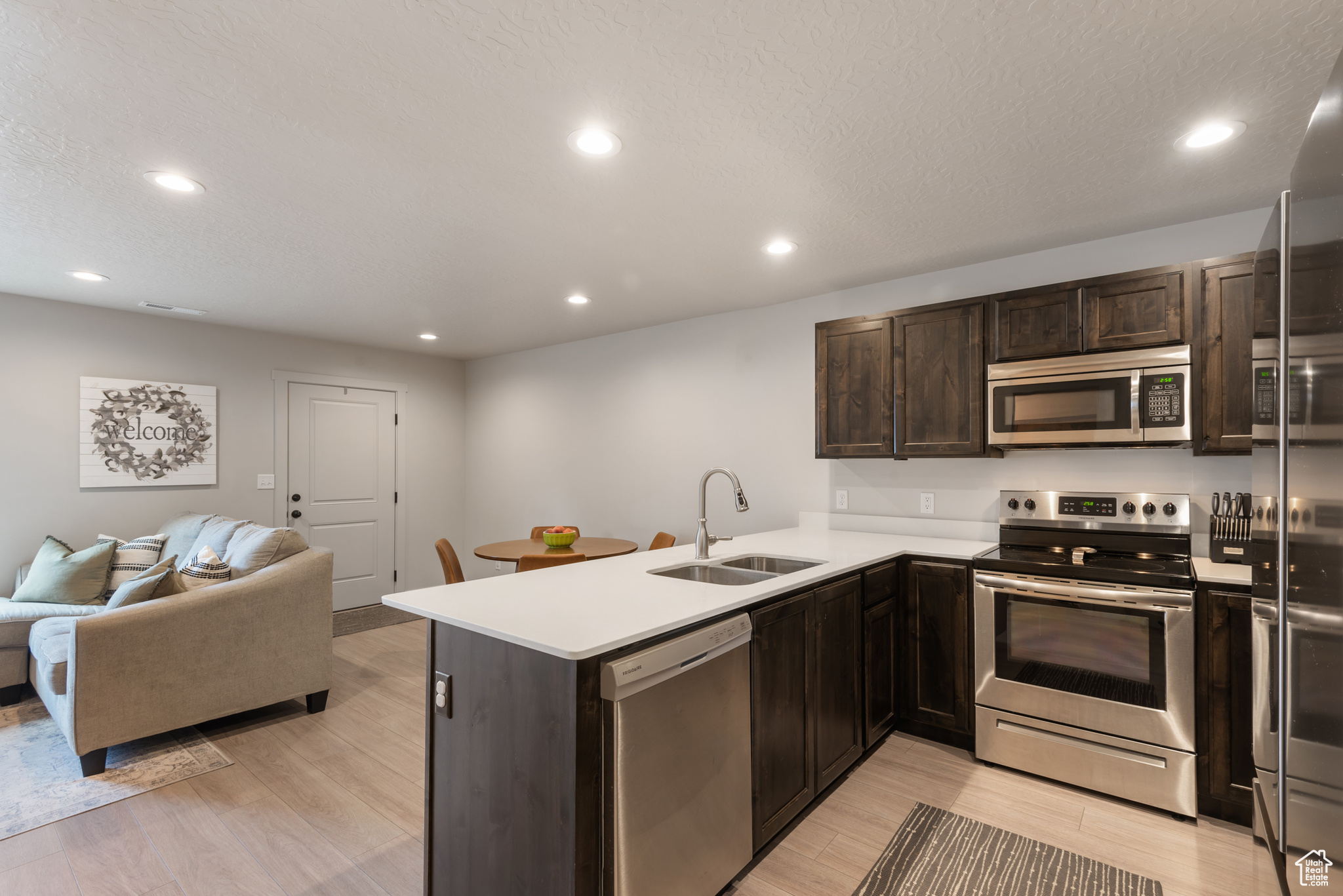 VILLAGES AT ARROWHEAD PARK - Residential