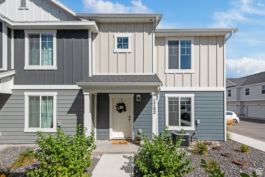 Photo of 1782 N 1240 E, Payson, UT 84651 (MLS # 2116140)