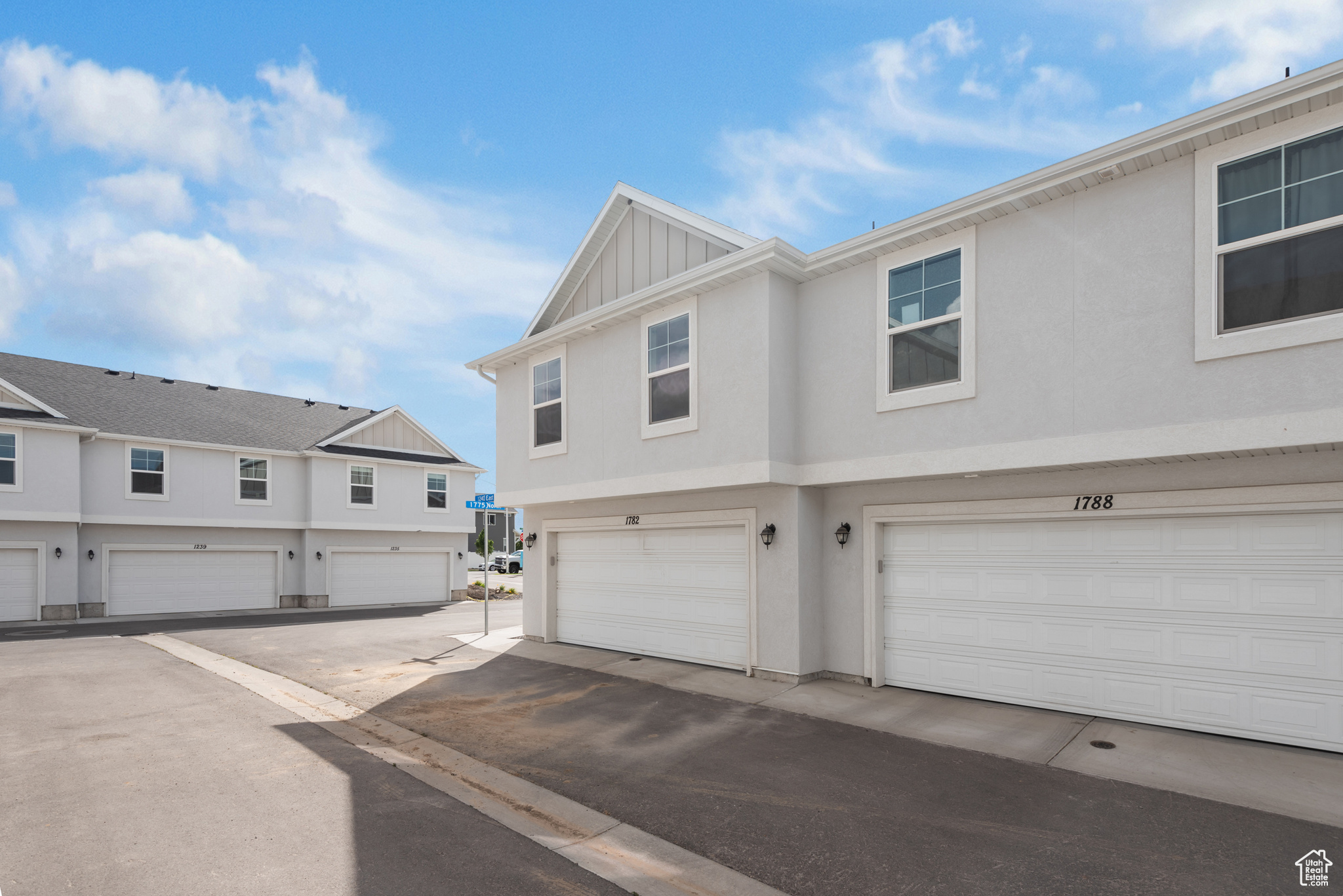 VILLAGES AT ARROWHEAD PARK - Residential