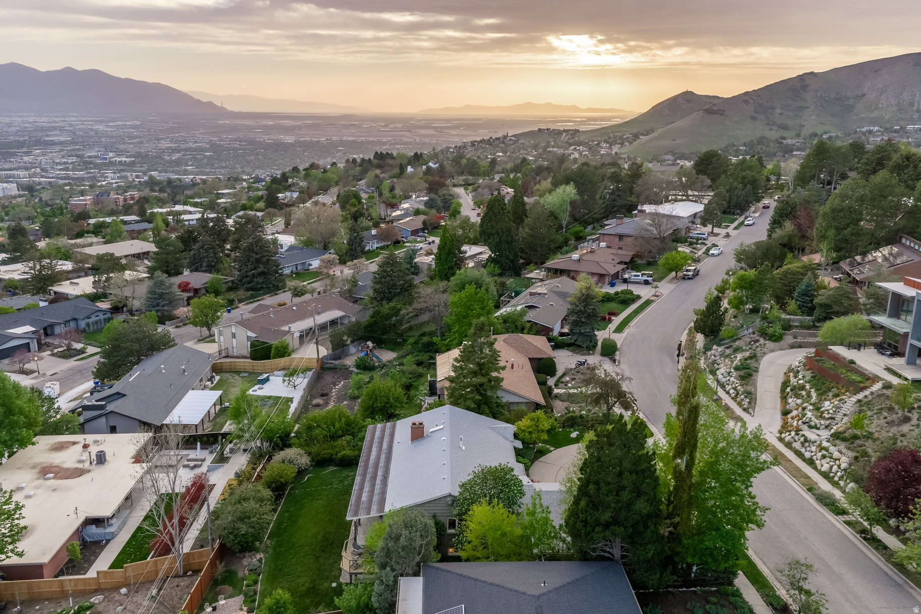 NORTH - Residential