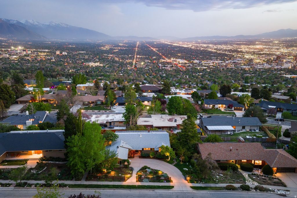 Photo of 788 E 18TH AVE, Salt Lake City, UT 84103 (MLS # 2154391)