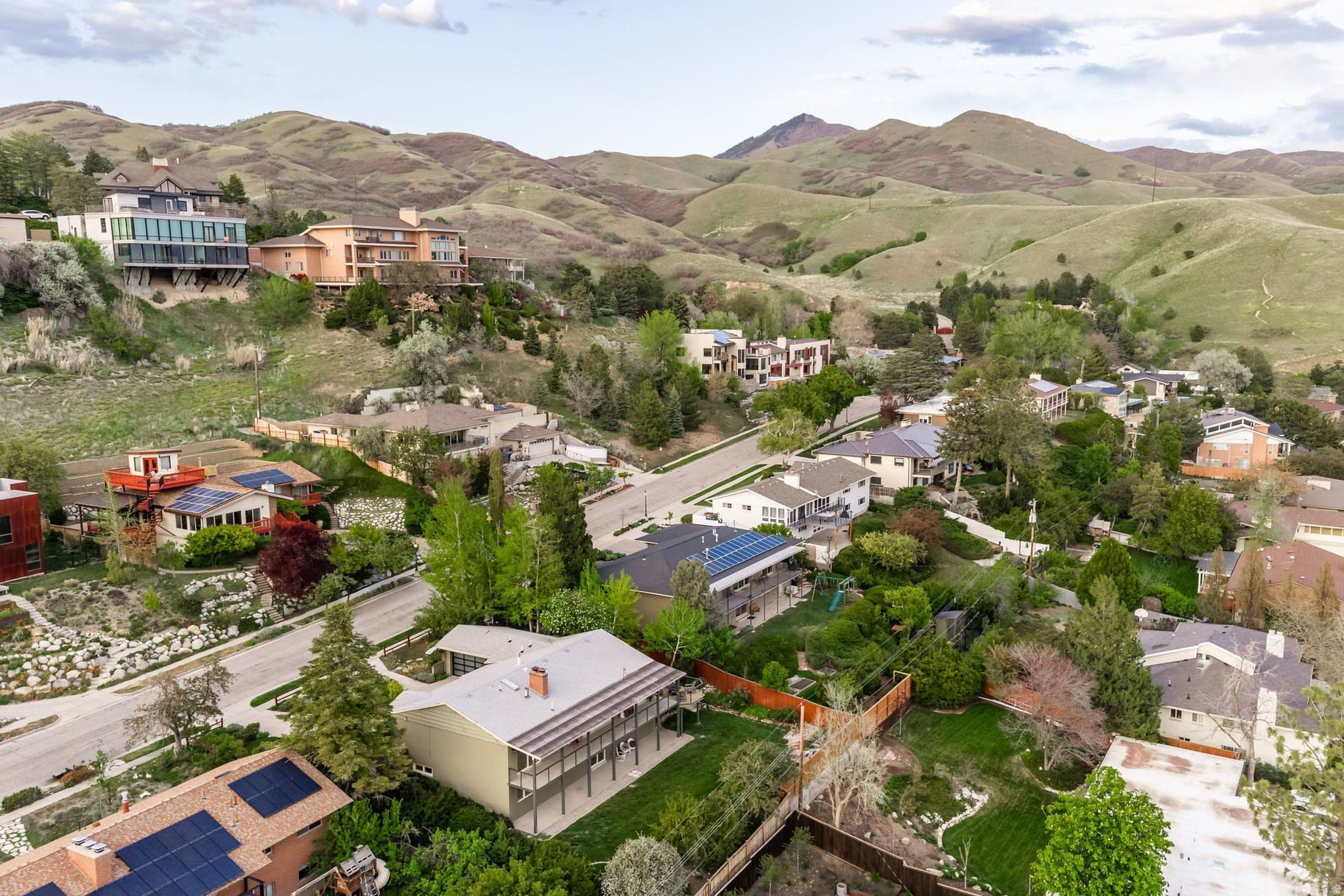 NORTH - Residential