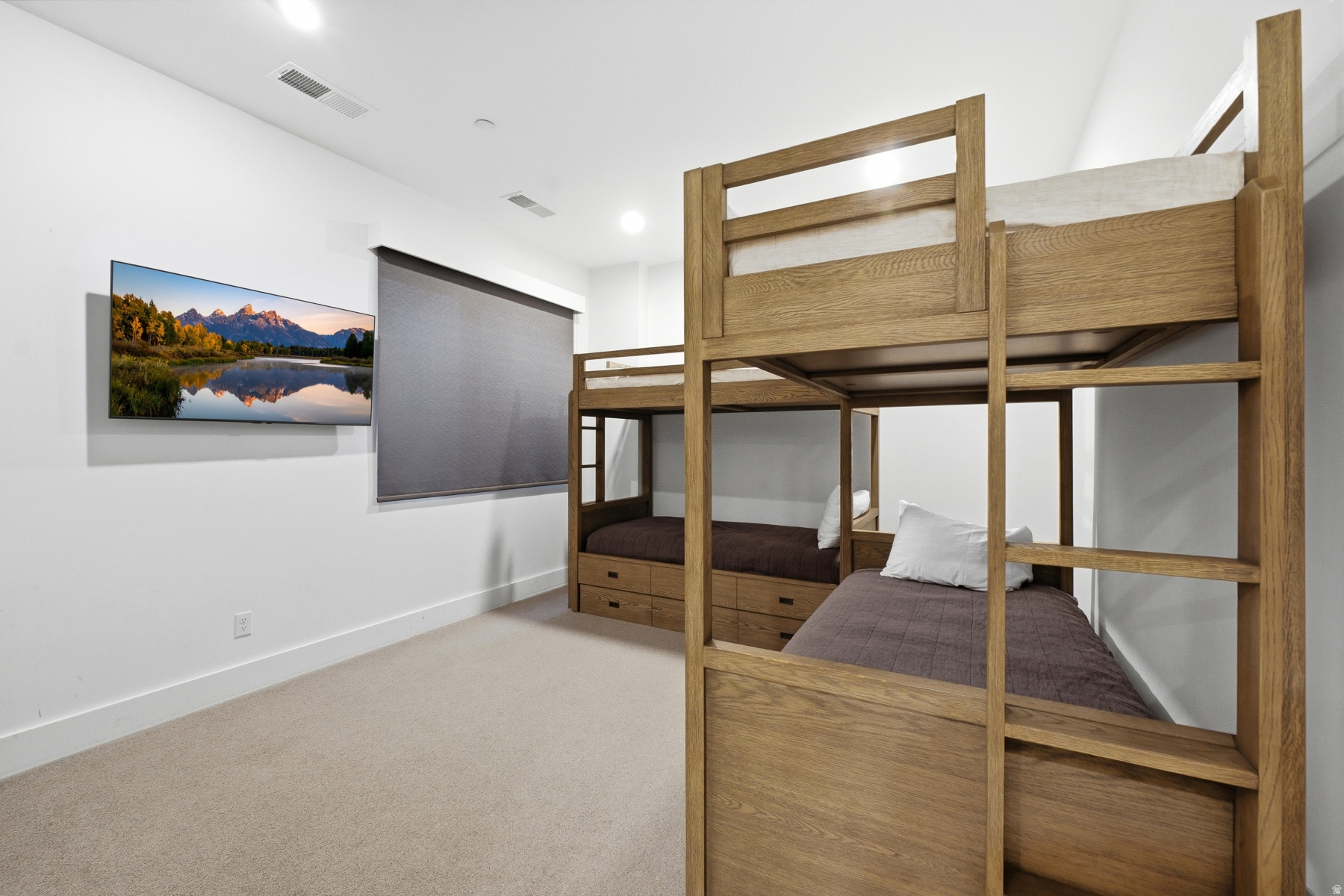 THE RIDGE AT CANYONS VILLAGE - Residential