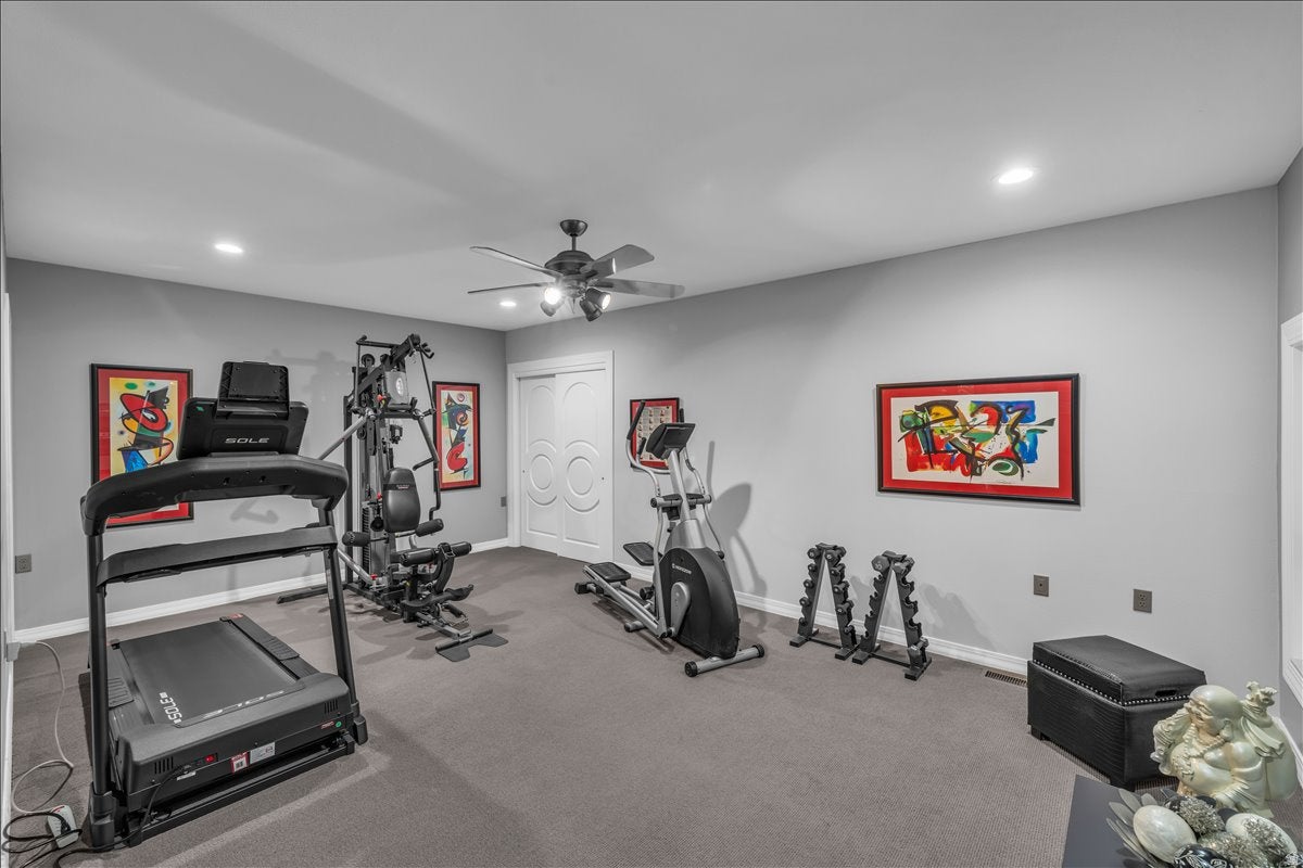 668 Lava Pointe Dr, St. George, UT, 84770, USA, 5 Bedrooms Bedrooms, ,6 BathroomsBathrooms,Residential,Active,668 Lava Pointe Dr,2176615