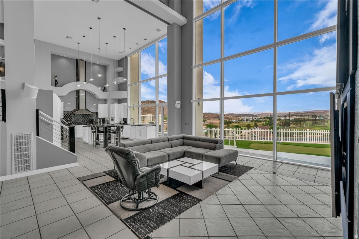 668 Lava Pointe Dr, St. George, UT, 84770, USA, 5 Bedrooms Bedrooms, ,6 BathroomsBathrooms,Residential,Active,668 Lava Pointe Dr,2176615