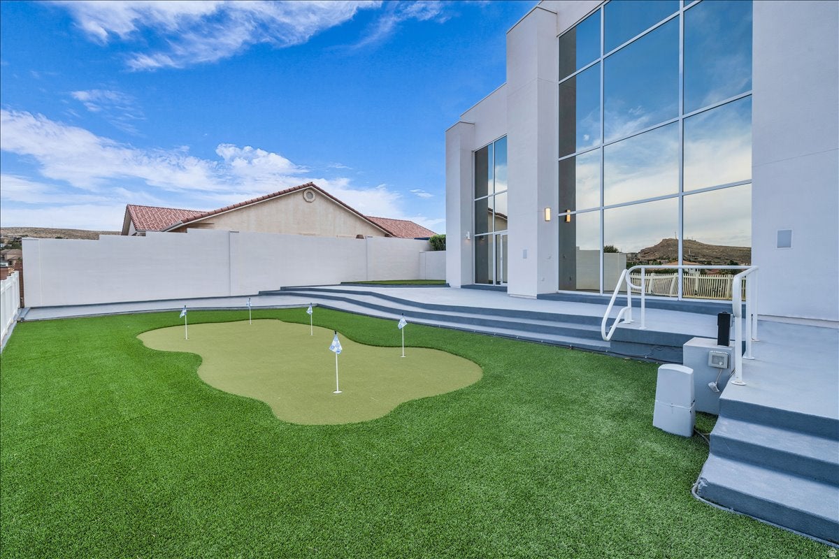668 Lava Pointe Dr, St. George, UT, 84770, USA, 5 Bedrooms Bedrooms, ,6 BathroomsBathrooms,Residential,Active,668 Lava Pointe Dr,2176615